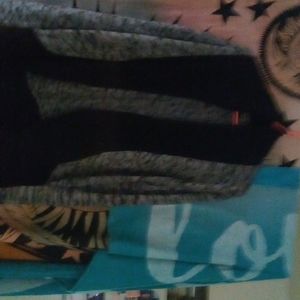 Extra Touch Black and Silver Acrylic  open faced soft cardigan size 3x.